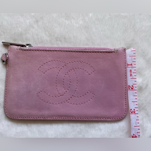 100% Authentic Pre Owned Chanel coin purse. - Picture 1 of 11